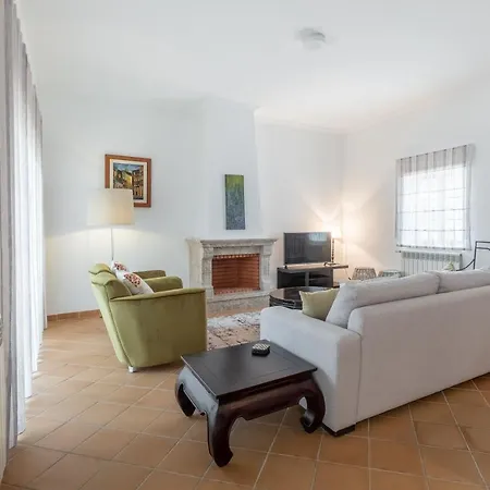 T2 Vila Dos Principes Holiday home Amoreira (Leiria)